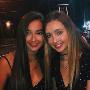 Meet your Posher, Chloe